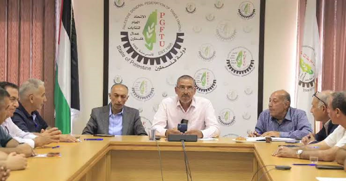 "عمال النقل" تهدد بإضراب شامل الأربعاء .. وتبدأ خطواتها التصعيدية احتجاجًا على ارتفاع أسعار المحروقات